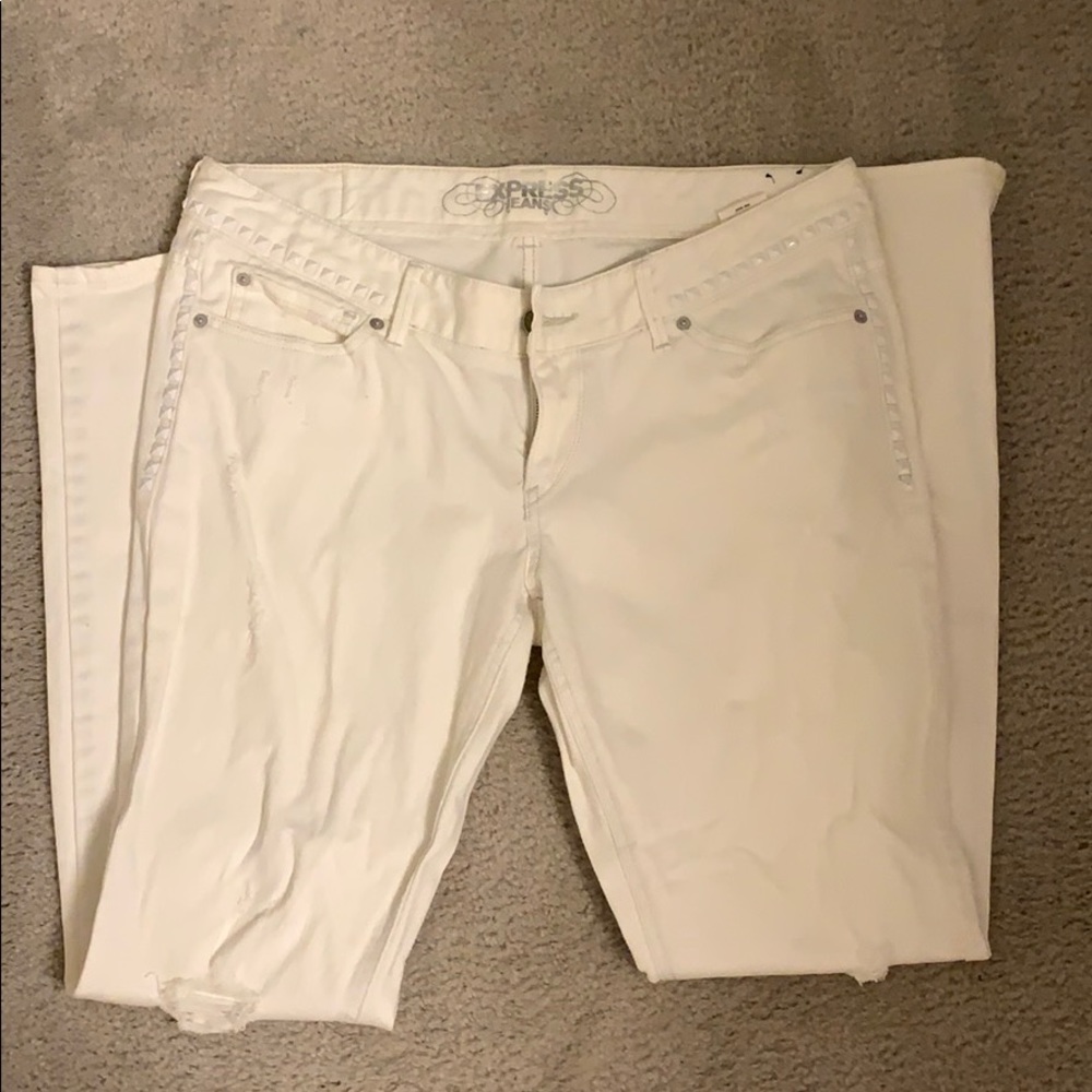 White Jeans